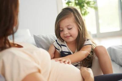 Wielka zmiana. Kiedy powiedzieć dziecku, że będzie miało rodzeństwo?