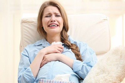 Huśtawki nastroju w ciąży – czy możesz nad nimi zapanować?
