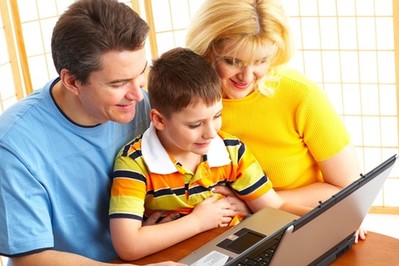Dziecko i komputer - jak ich mądrze pogodzić?