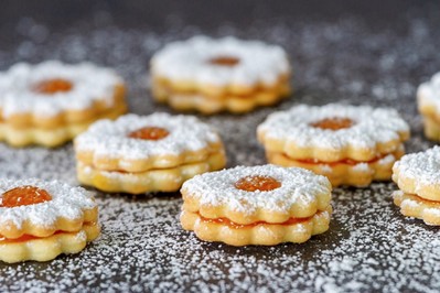 DIETETYK RADZI: desery na Boże Narodzenie bez cukru i glutenu. PRZEPISY!