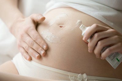 Uważaj na kosmetyki w ciąży – mogą doprowadzić do nadwagi u dziecka!