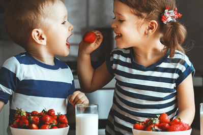  DIETETYK podpowiada: Jakie produkty spożywcze są niewskazane dla dzieci?