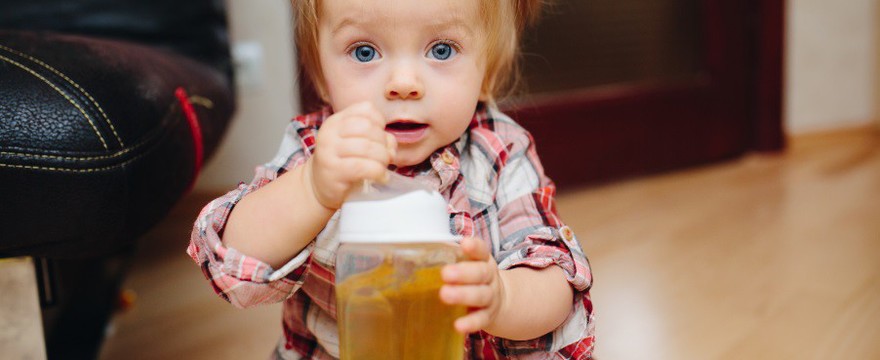 Najlepsze i najgorsze napoje dla dzieci - JAKIE WYBIERASZ? SONDA!