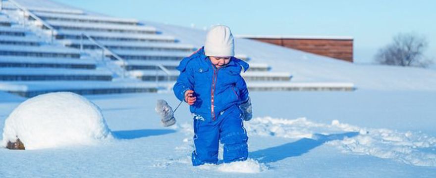 Jak chronić dziecko przed mrozem zimą?