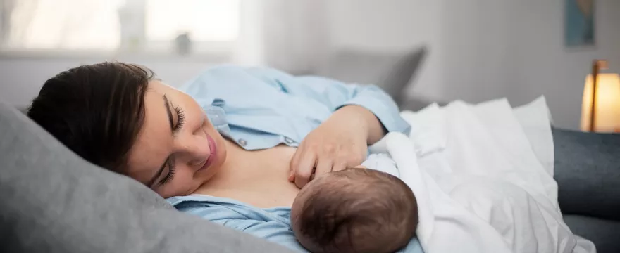 Jak sprawnie karmić piersią? To Ci pomoże!