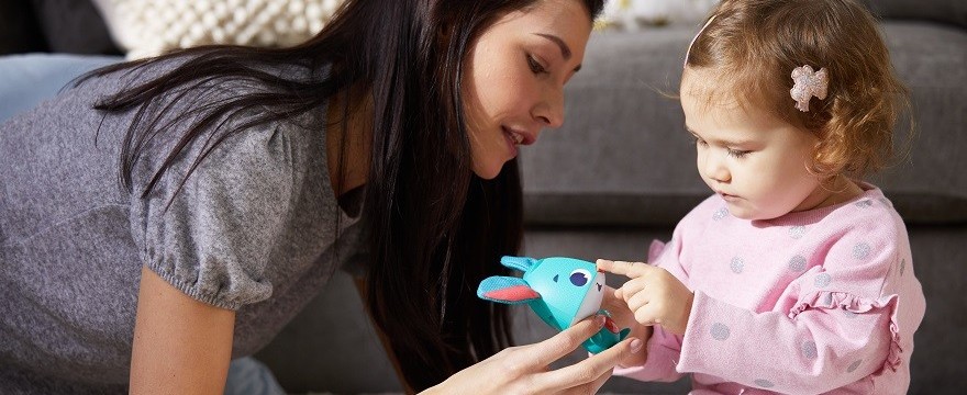 Czy zabawki interaktywne to dobry pomysł na prezent?