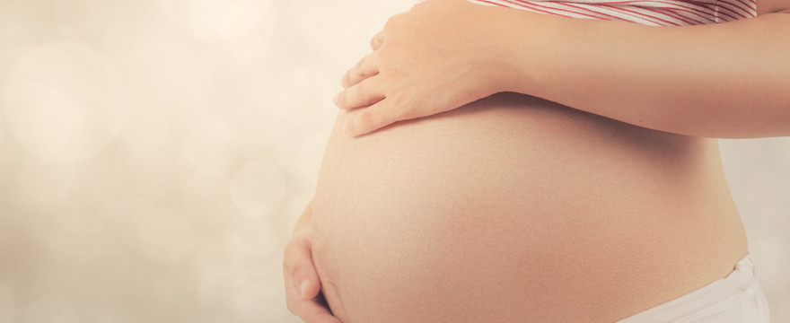 Jak rozpoznać pierwsze objawy porodu?