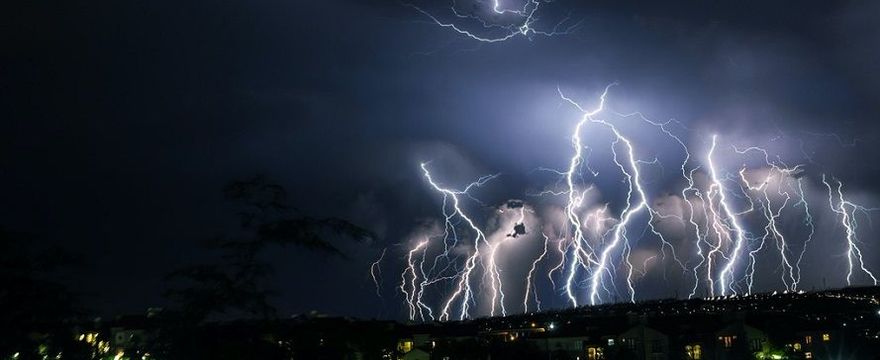 Burza: co twoje dziecko wie o burzy i czy wie czego nie robić w czasie burzy