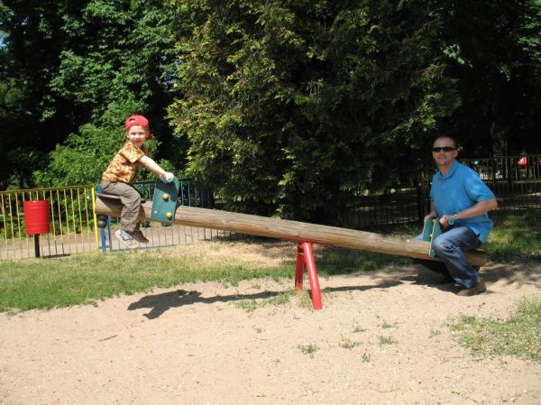 I raz i dwa - z tatą najlepsza jest zabawa!